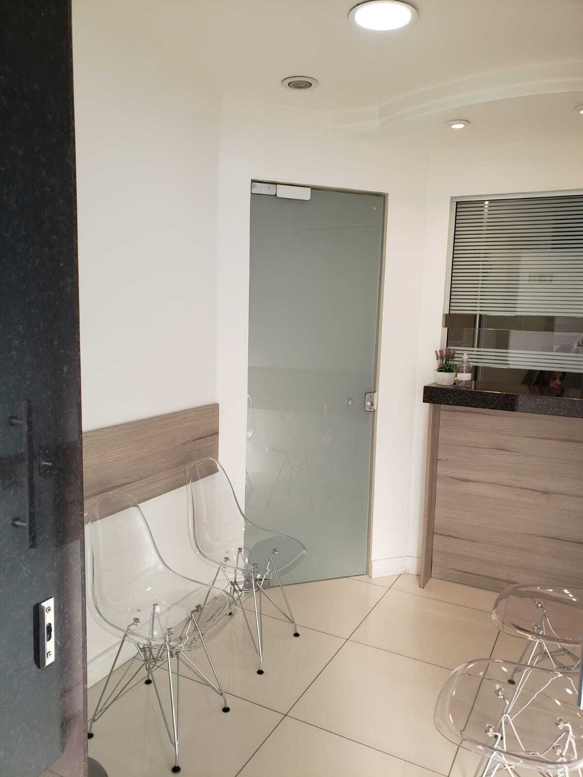 Recepção Clínica Dr. Carlos Silveira- Acupuntura -Aceita convenio da Unimed e Cabergs - Centro de Porto Alegre-